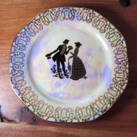 courting couple silhouette lusterware plate MZ Czechoslovakia vintage (W4917) - Picture 5 of 7